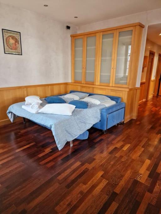 Appartement Annecy Centre Historique Parking Inclus Exterior foto